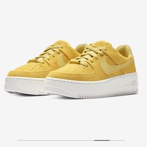 Nike Air Force 1 Sage Low